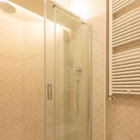 5Fo6 Navigli - Duomo - Boho - Minimal Apartment มิลาน ภายนอก รูปภาพ