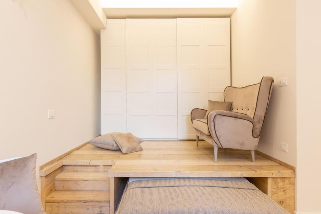 5Fo6 Navigli - Duomo - Boho - Minimal Apartment มิลาน ภายนอก รูปภาพ