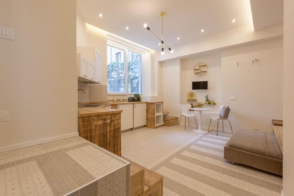 5Fo6 Navigli - Duomo - Boho - Minimal Apartment มิลาน ภายนอก รูปภาพ